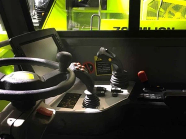 Applications About Crane Joysticks Applications About Crane Joysticks